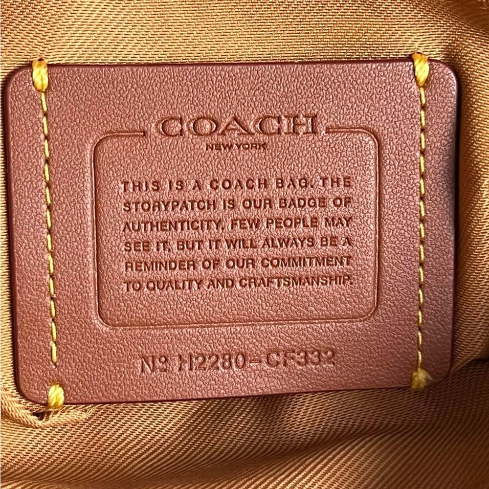 💰SOLD - CF332 - Coach Kitt Messenger Crossbody with Floral Print - Picture 9 of 11